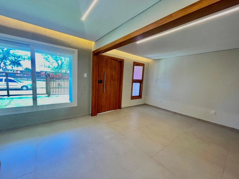 Linda Casa com 3 Dormitórios e Living Amplo no Centro de Xangri-Lá!: 8ª foto da galeria de imagens do imóvel