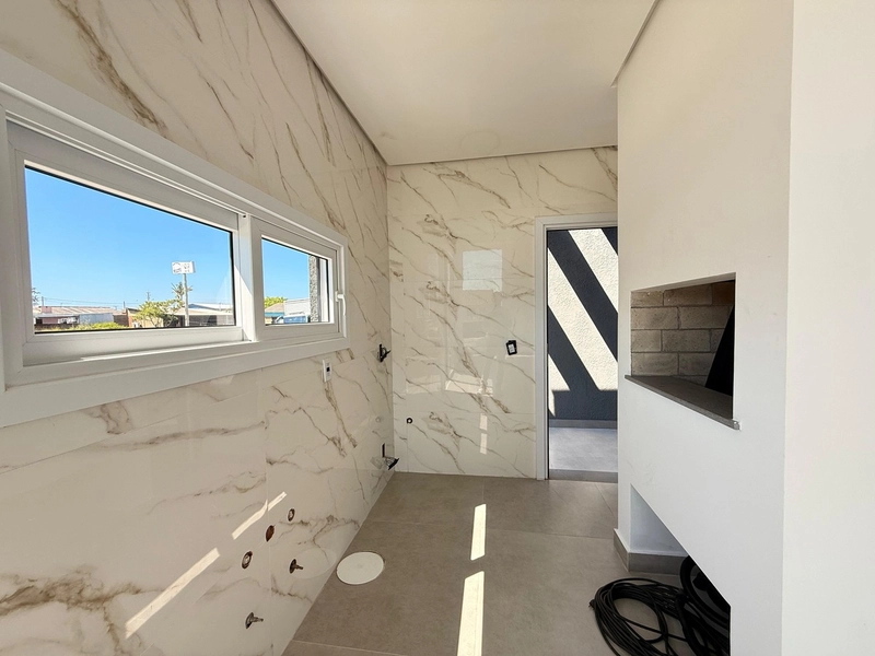 Geminado de Esquina com Suíte e Churrasqueira!: 8ª foto da galeria de imagens do imóvel