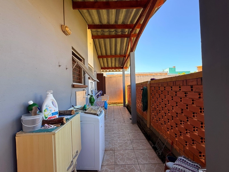 Casa á Venda - Conforto e Praticidade com Pátio Amplo!: 6ª foto da galeria de imagens do imóvel