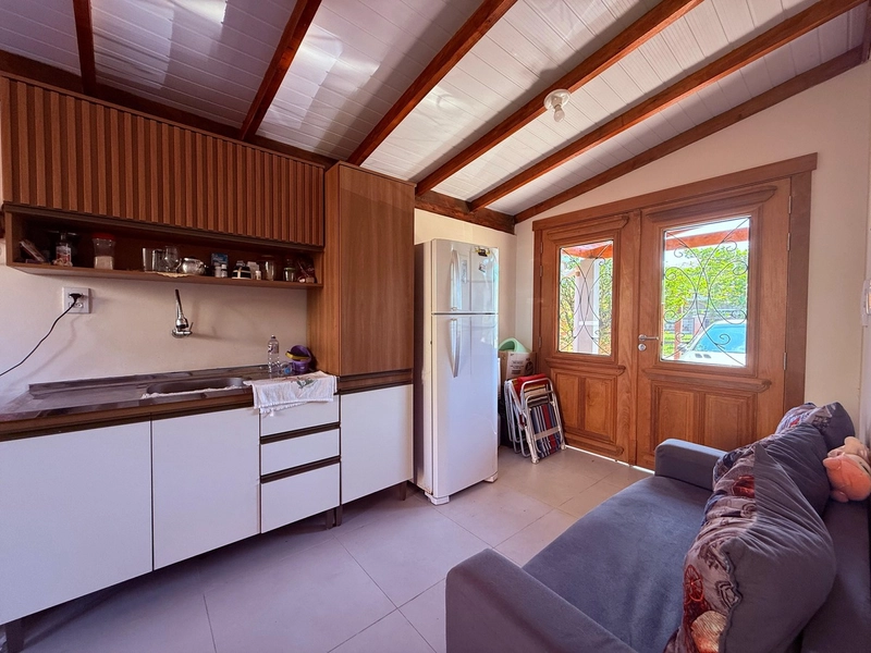 Casa á Venda - Conforto e Praticidade com Pátio Amplo!: 5ª foto da galeria de imagens do imóvel