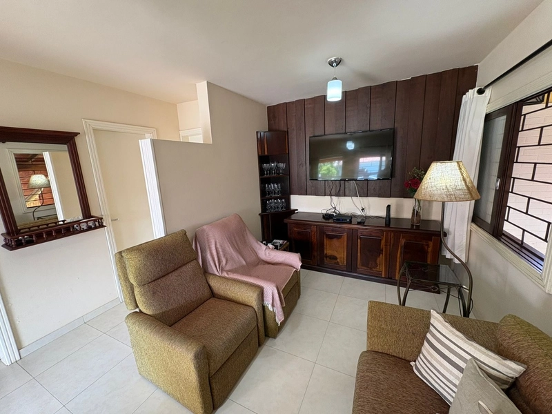 Casa Semi-mobiliada - 3 Dormitório, Piscina e Espaço Gourmet Completo!: 10ª foto da galeria de imagens do imóvel