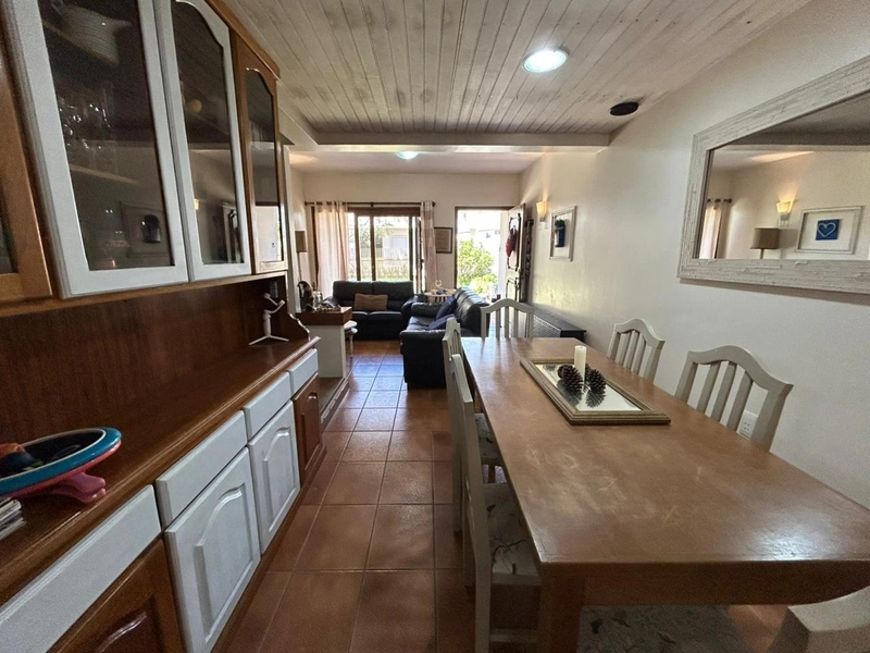 Sobrado com 3 Dormitórios, Lareira e Sacada com Churrasqueira: 9ª foto da galeria de imagens do imóvel