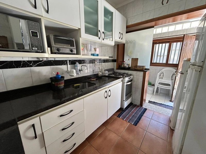 Sobrado com 3 Dormitórios, Lareira e Sacada com Churrasqueira: 7ª foto da galeria de imagens do imóvel