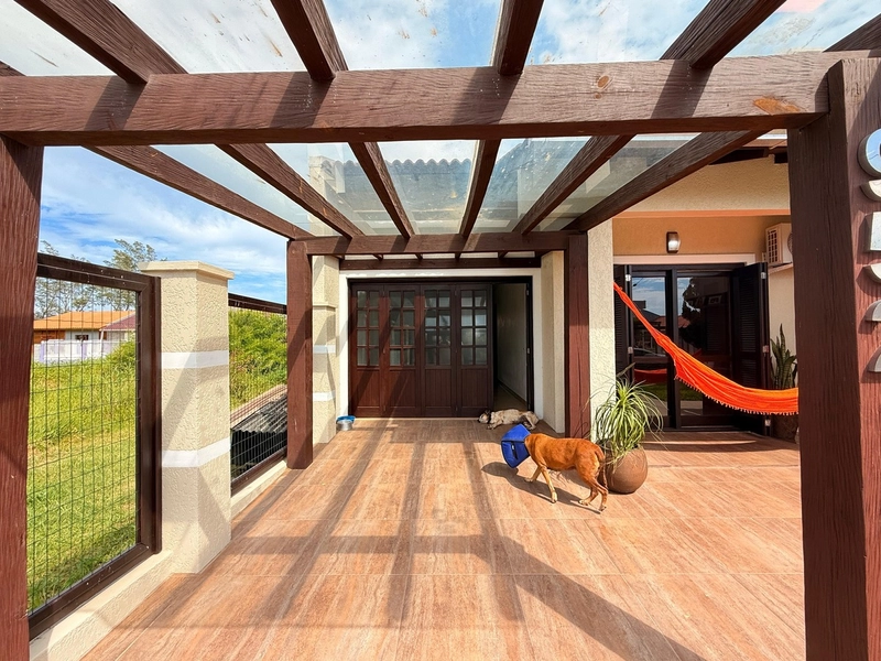 Charmosa casa com Lareira, Espaço Gourmet e Pátio Amplo!: 19ª foto da galeria de imagens do imóvel