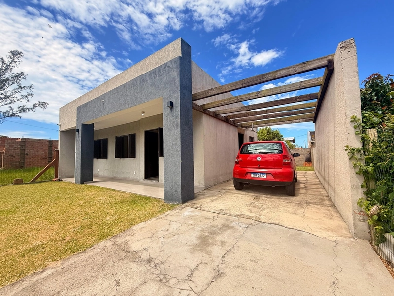 Casa em Laje com 2 Dormitórios e Amplo Pátio: 10ª foto da galeria de imagens do imóvel