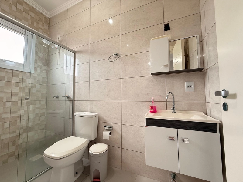 Casa a 50m do Mar, com 3 Dormitórios, Pé Direito Alto e Lareira!: 12ª foto da galeria de imagens do imóvel