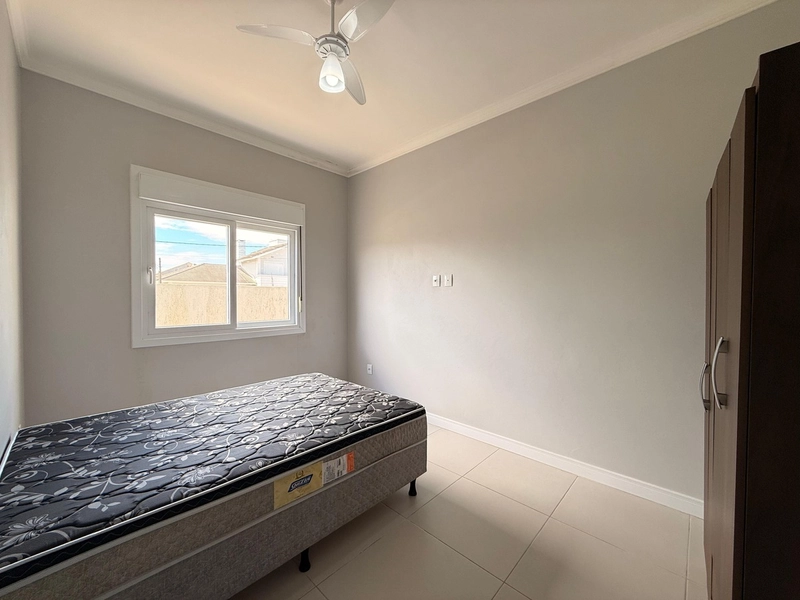 Casa a 50m do Mar, com 3 Dormitórios, Pé Direito Alto e Lareira!: 13ª foto da galeria de imagens do imóvel