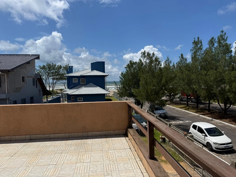 Sobrado Próxima ao Mar com Suíte, Hidro e Espaço de Lazer Completo!: 2ª foto da galeria de imagens do imóvel