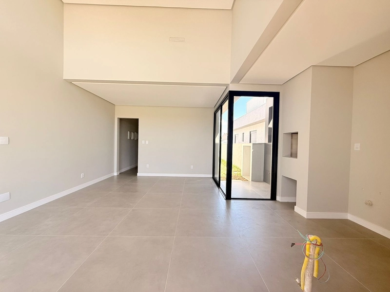 Lindo Geminado com Ótimo Acabamento, 3 Dormitórios em Rainha do Mar!: 5ª foto da galeria de imagens do imóvel