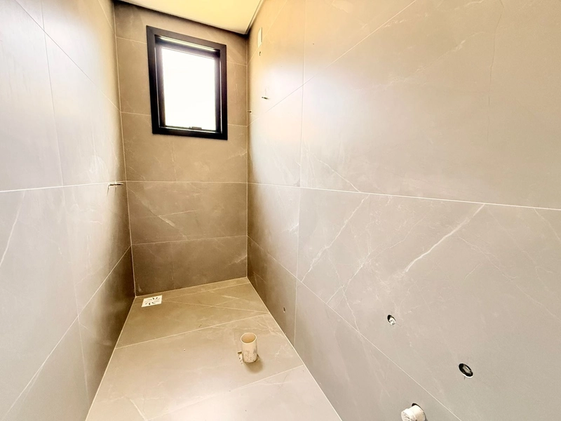 Lindo Geminado com Ótimo Acabamento, 3 Dormitórios em Rainha do Mar!: 15ª foto da galeria de imagens do imóvel