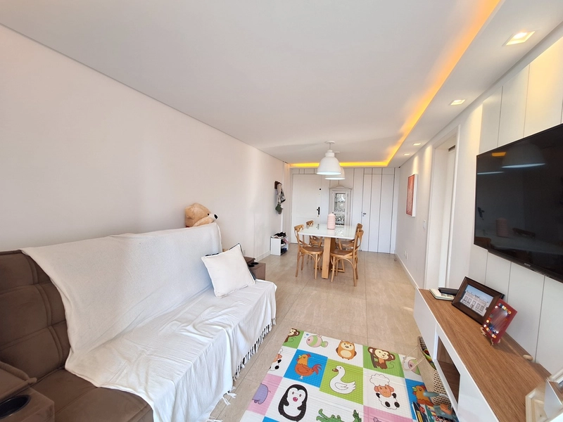 Lindo Apartamento Semi-mobiliado no Centro de Atlântida em Xangri-Lá: 2ª foto da galeria de imagens do imóvel