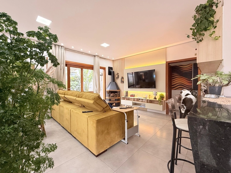 Linda Casa com 3 Dormitórios, Móveis Planejados e Ambientes Amplos!: 6ª foto da galeria de imagens do imóvel