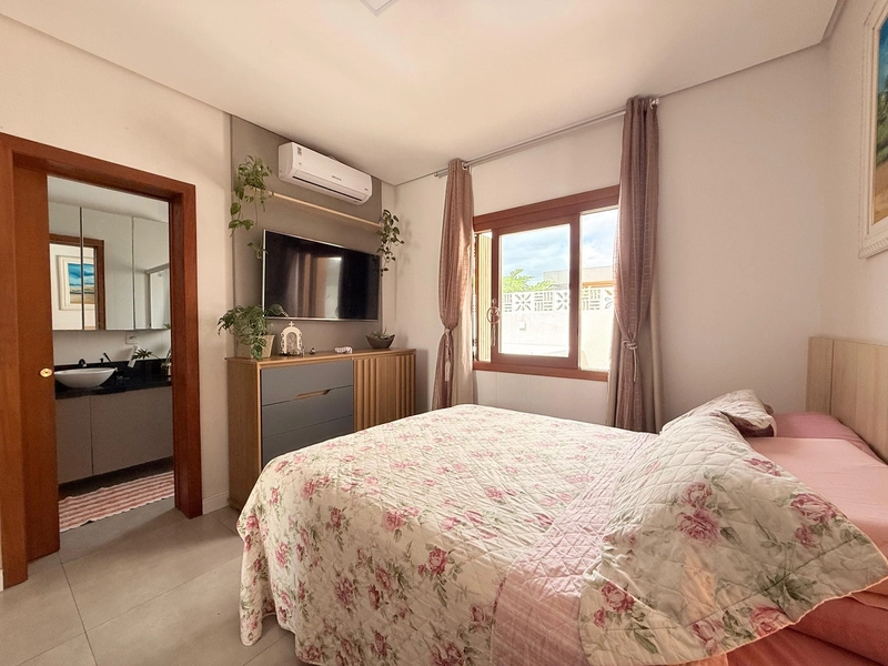 Linda Casa com 3 Dormitórios, Móveis Planejados e Ambientes Amplos!: 24ª foto da galeria de imagens do imóvel