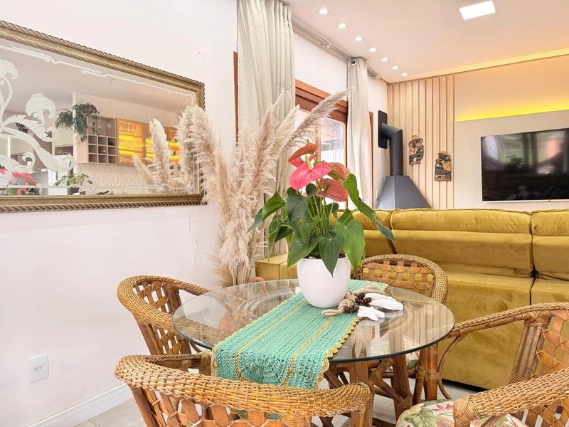 Linda Casa com 3 Dormitórios, Móveis Planejados e Ambientes Amplos!: 10ª foto da galeria de imagens do imóvel