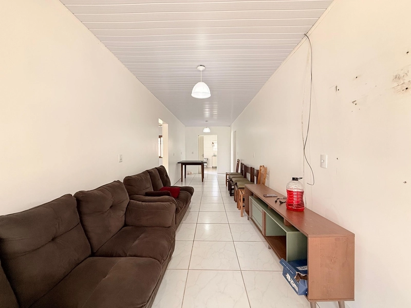 Casa com 3 Dormitórios, 2 Banheiros Sociais em Ótima Localização!: 5ª foto da galeria de imagens do imóvel