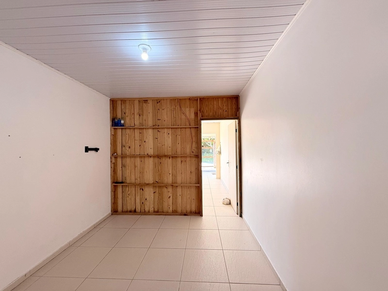 Casa com 3 Dormitórios, 2 Banheiros Sociais em Ótima Localização!: 8ª foto da galeria de imagens do imóvel