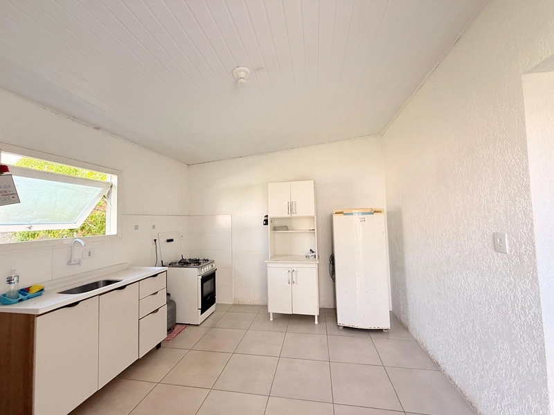 Casa com 3 Dormitórios, 2 Banheiros Sociais em Ótima Localização!: 6ª foto da galeria de imagens do imóvel