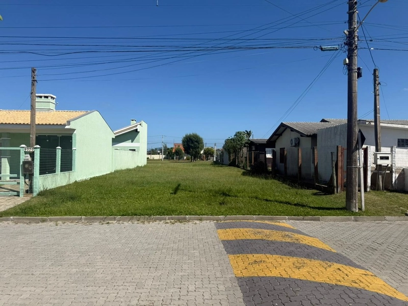 Terreno em Rainha do Mar em Ótima Localização!: 1ª foto da galeria de imagens do imóvel