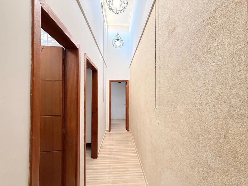 Linda Casa com Piscina, 3 Dormitórios e Pátio Amplo!: 14ª foto da galeria de imagens do imóvel