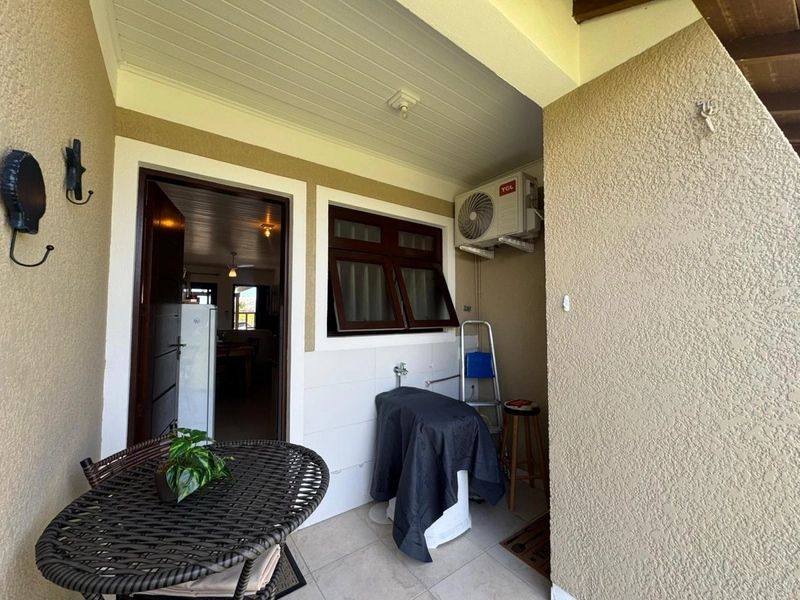 Lindo Geminado á Venda, com 2 Dormitórios e Living Integrado!: 19ª foto da galeria de imagens do imóvel