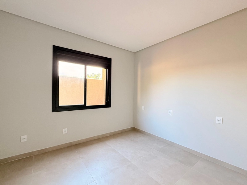 Casa em Ótima Localização, 2 Dormitórios e Living Integrado!: 8ª foto da galeria de imagens do imóvel