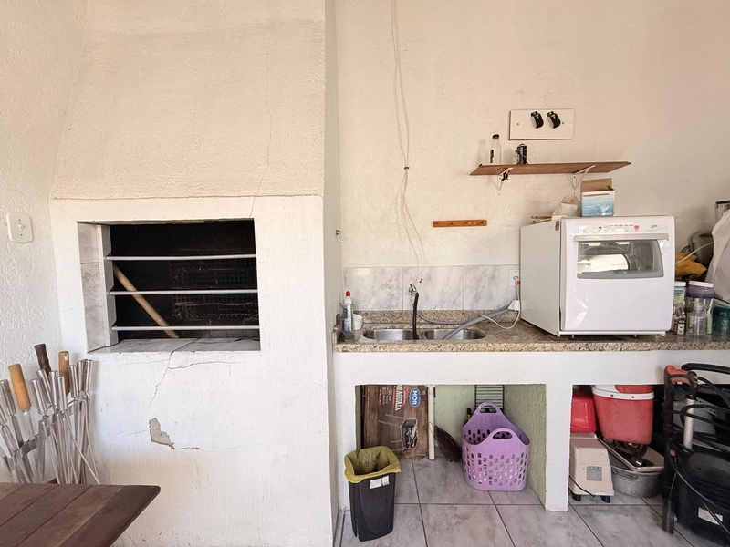 Casa Completa com 3 Dormitórios, Living integrado e Anexo nos Fundos!: 11ª foto da galeria de imagens do imóvel