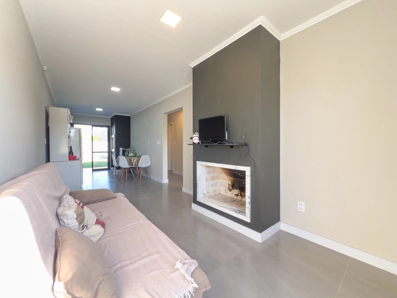 Lindo Geminado em Localizaçao Privilegiada!: 4ª foto da galeria de imagens do imóvel