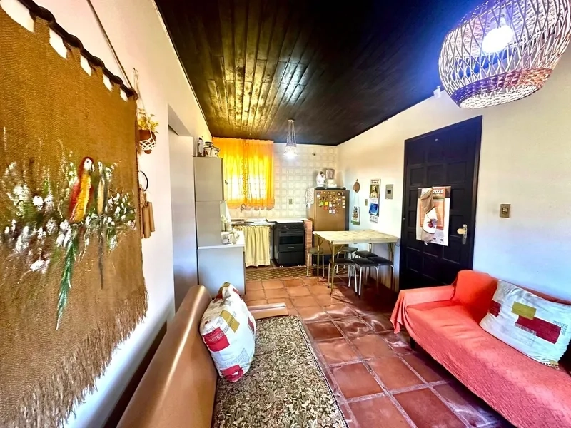 Casa com 110m², Pátio Amplo e Garagem Fechada: 4ª foto da galeria de imagens do imóvel