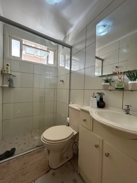 Casa com 3 Dormitórios, Amplo Pátio Fechado e Espaço Gourmet: 8ª foto da galeria de imagens do imóvel