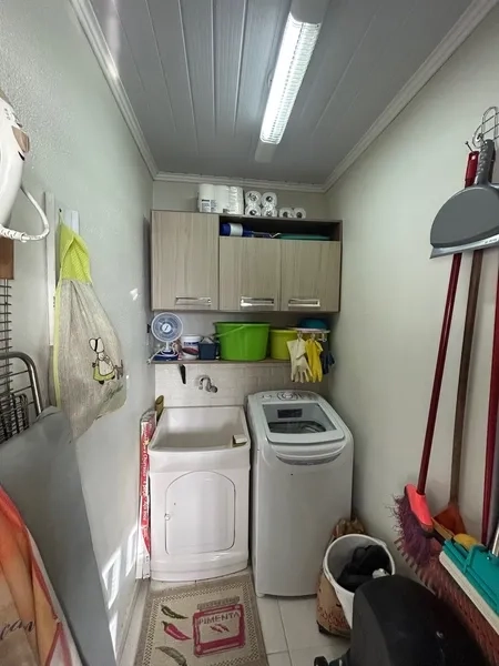 Casa com 3 Dormitórios, Amplo Pátio Fechado e Espaço Gourmet: 16ª foto da galeria de imagens do imóvel