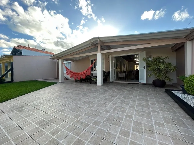 Casa com 3 Dormitórios, Amplo Pátio Fechado e Espaço Gourmet: 19ª foto da galeria de imagens do imóvel