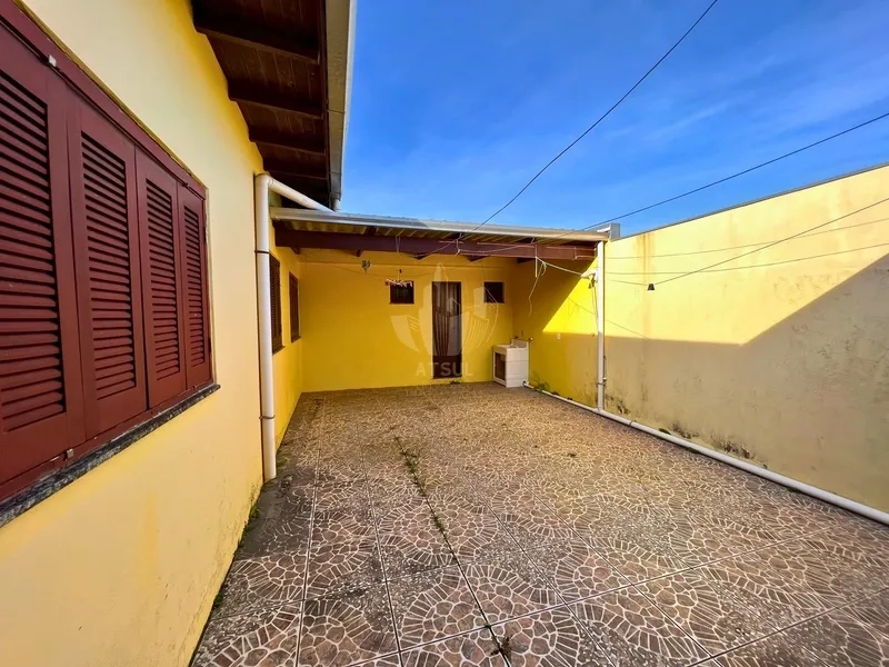 Oportunidade Única no Coração de Atlântida Sul – A 50m do Centrinho!: 12ª foto da galeria de imagens do imóvel