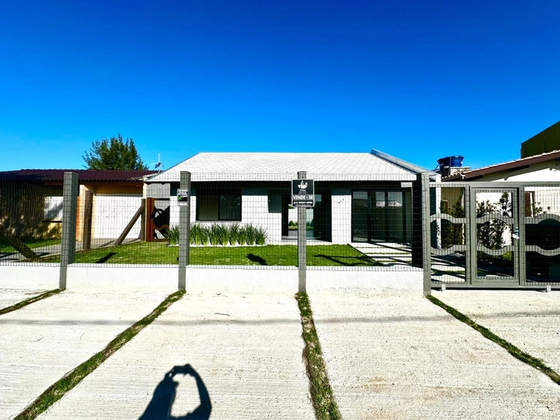 Linda Casa a 300m do Mar em Atlântida Sul – Pronta para Morar!: 20ª foto da galeria de imagens do imóvel