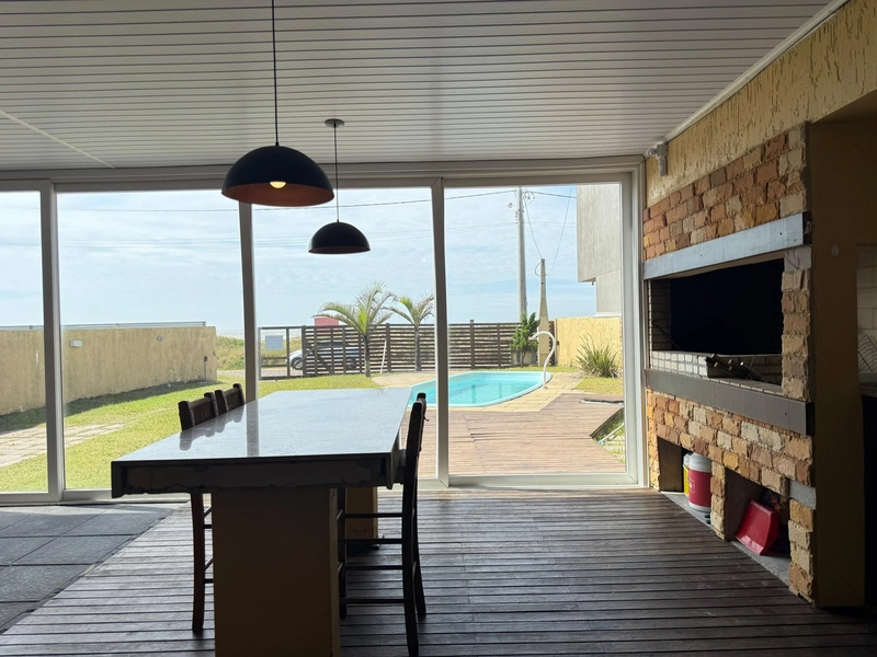 Casa à Beira Mar, com Piscina e Espaço Gourmet!: 5ª foto da galeria de imagens do imóvel