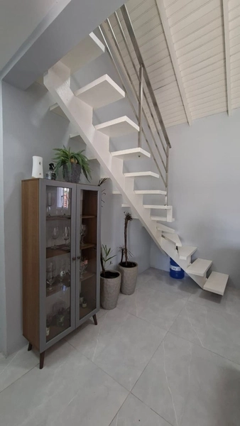 Lindo Sobrado com 3 Dormitórios e Piscina Aquecida, Perto do Mar!: 12ª foto da galeria de imagens do imóvel