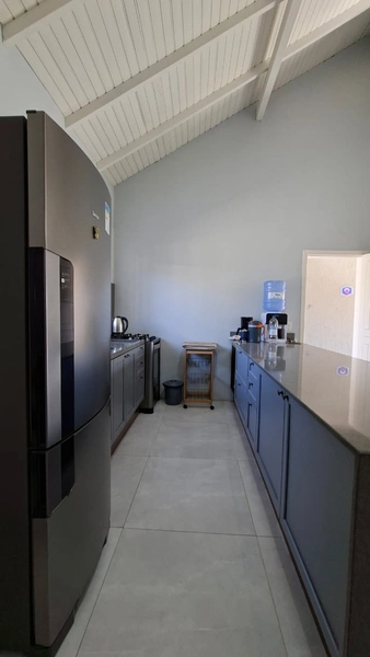 Lindo Sobrado com 3 Dormitórios e Piscina Aquecida, Perto do Mar!: 9ª foto da galeria de imagens do imóvel