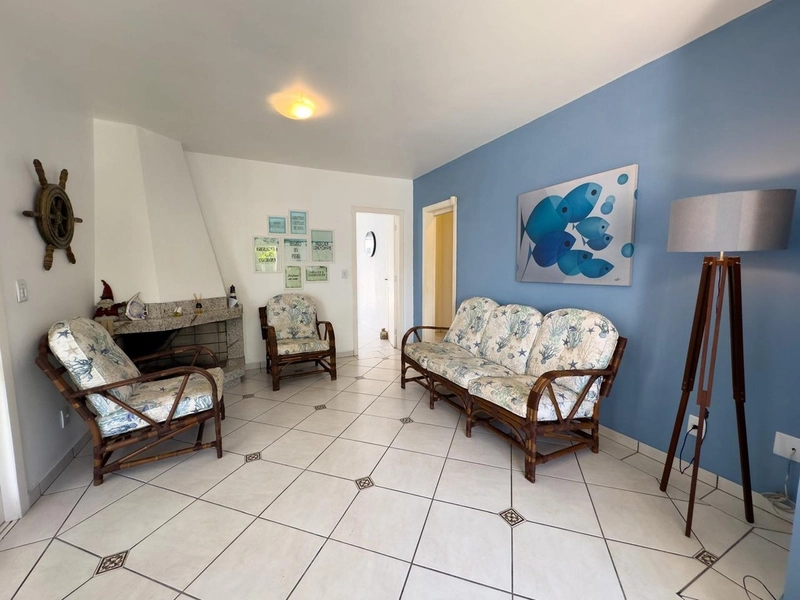 Linda Casa em Noiva do Mar com Piscina e Anexo com Espaço Gourmet: 7ª foto da galeria de imagens do imóvel