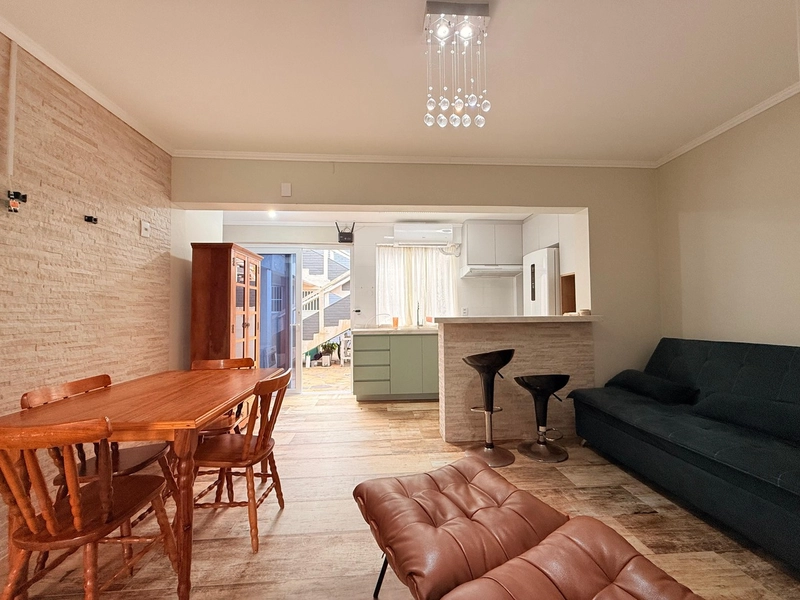 Lindo Apartamendo Perto do Mar, 2 Dormitórios e Living integrado!: 2ª foto da galeria de imagens do imóvel