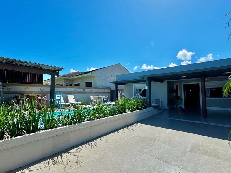 Casa Completa com Piscina, 3 Dormitórios e Excelente Acabamento!: 1ª foto da galeria de imagens do imóvel