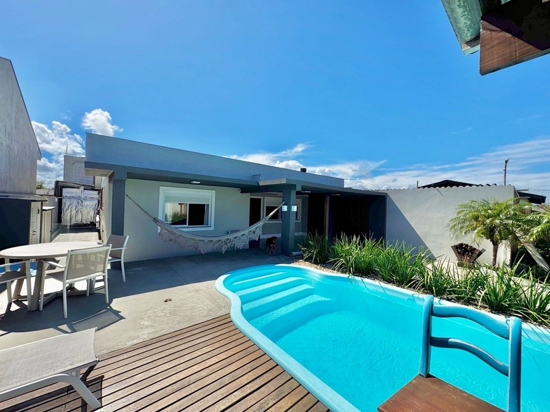 Casa Completa com Piscina, 3 Dormitórios e Excelente Acabamento!: 2ª foto da galeria de imagens do imóvel