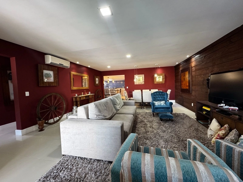 Casa Completa com Piscina, 3 Dormitórios e Excelente Acabamento!: 7ª foto da galeria de imagens do imóvel