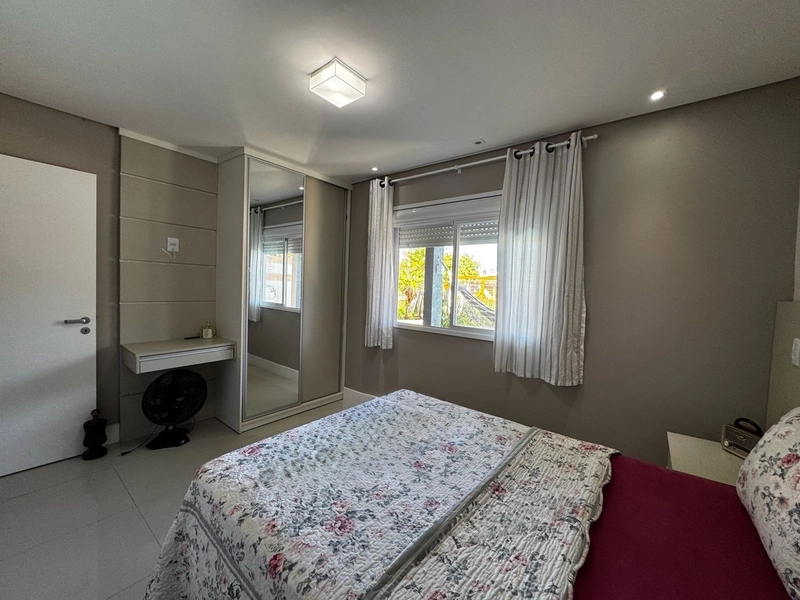 Casa Completa com Piscina, 3 Dormitórios e Excelente Acabamento!: 17ª foto da galeria de imagens do imóvel