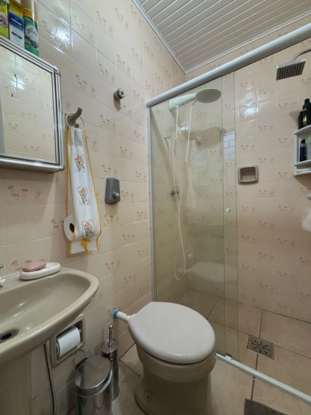 Excelente Casa com 3 Dormitórios, Ambientes Amplos e Ótima Estrutura!: 18ª foto da galeria de imagens do imóvel