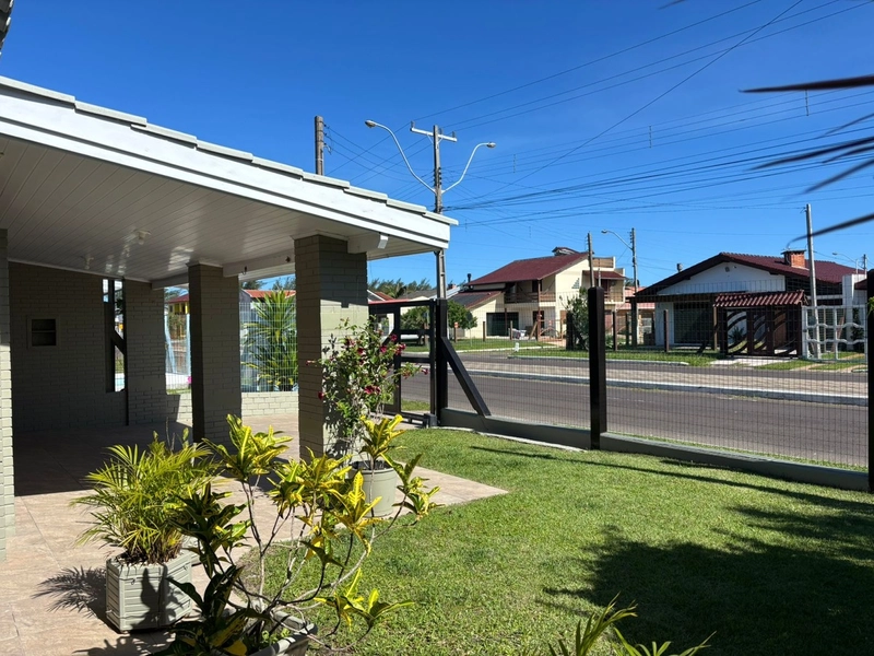 Excelente Casa com 3 Dormitórios, Ambientes Amplos e Ótima Estrutura!: 4ª foto da galeria de imagens do imóvel