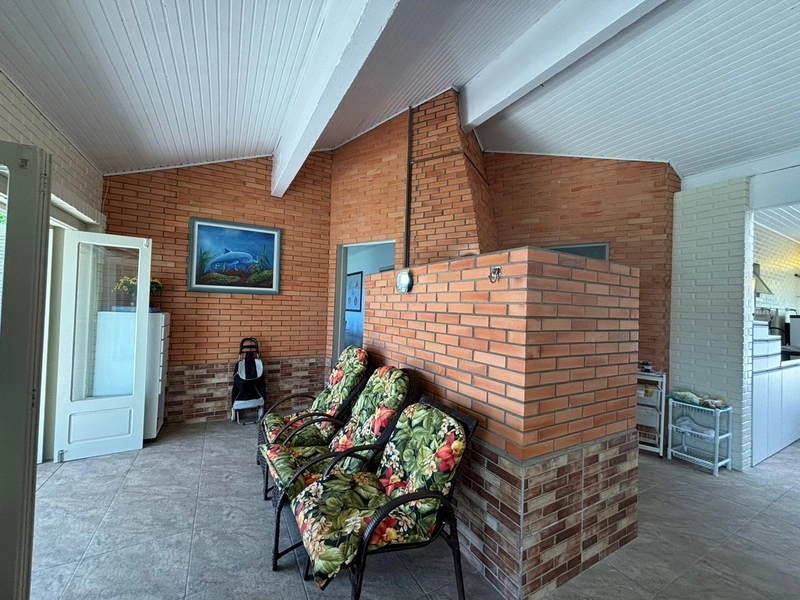 Excelente Casa com 3 Dormitórios, Ambientes Amplos e Ótima Estrutura!: 12ª foto da galeria de imagens do imóvel