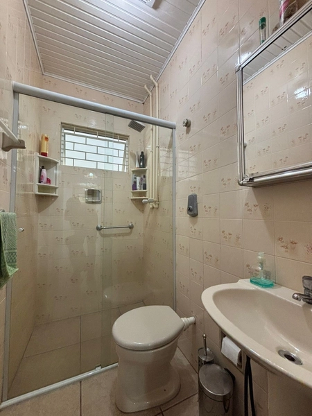 Excelente Casa com 3 Dormitórios, Ambientes Amplos e Ótima Estrutura!: 9ª foto da galeria de imagens do imóvel