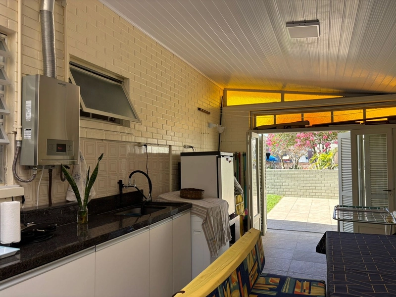 Excelente Casa com 3 Dormitórios, Ambientes Amplos e Ótima Estrutura!: 15ª foto da galeria de imagens do imóvel