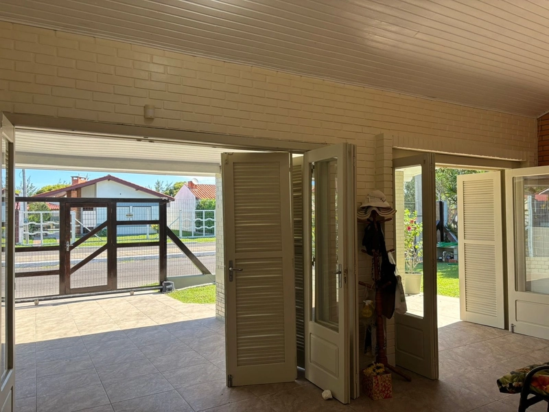 Excelente Casa com 3 Dormitórios, Ambientes Amplos e Ótima Estrutura!: 16ª foto da galeria de imagens do imóvel