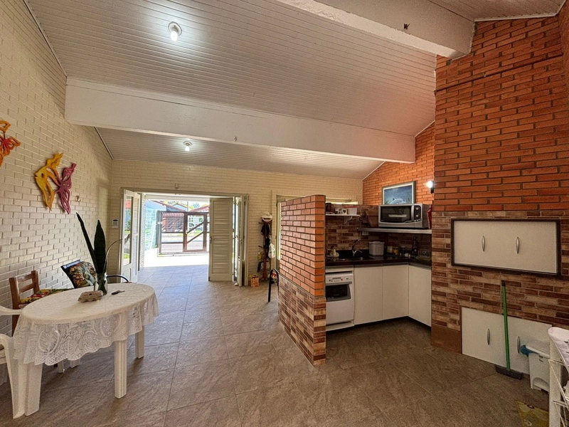 Excelente Casa com 3 Dormitórios, Ambientes Amplos e Ótima Estrutura!: 14ª foto da galeria de imagens do imóvel