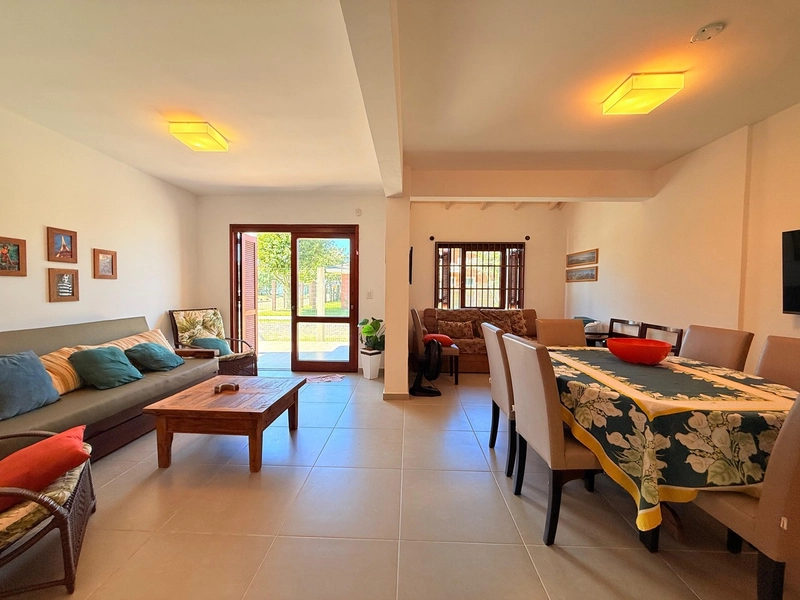 Sobrado com 3 Dormitórios em Ótima Localização em Noiva do Mar!: 4ª foto da galeria de imagens do imóvel